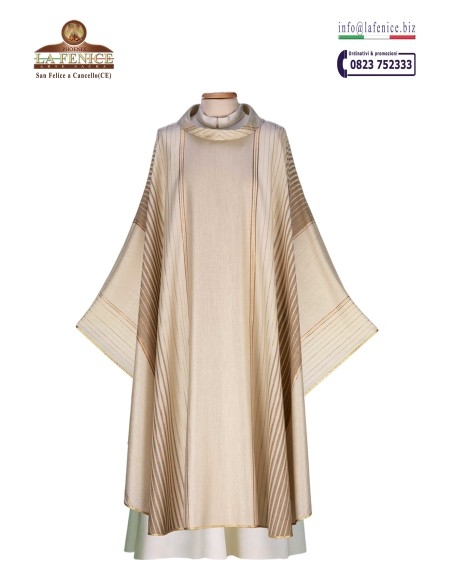 Casula monastica - CAS2121  -  CAS2121