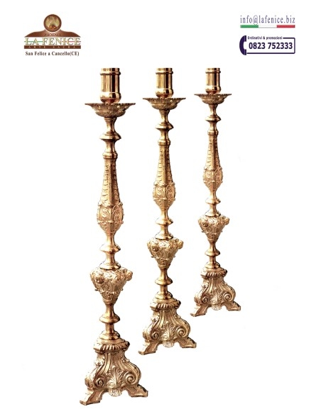 Brass altar and table candlestick - CND582  -  CND582