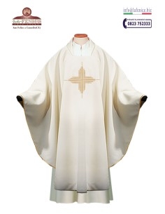 CAS333 - Embroidered Chasuble.  -  CAS333