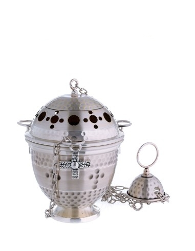 Incensario y barco cincelado a mano y plateado...