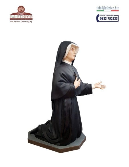 Santa Faustina Kowalska de rodillas, mide 90 cm - FAU187
