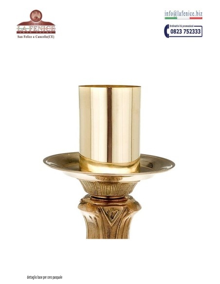 Brass altar and table candlestick - CND580