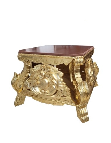 Maxy wooden base for statue. Gold leaf...