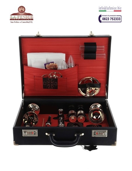 AST016 - Viaticum celebration suitcase.  -  AST016